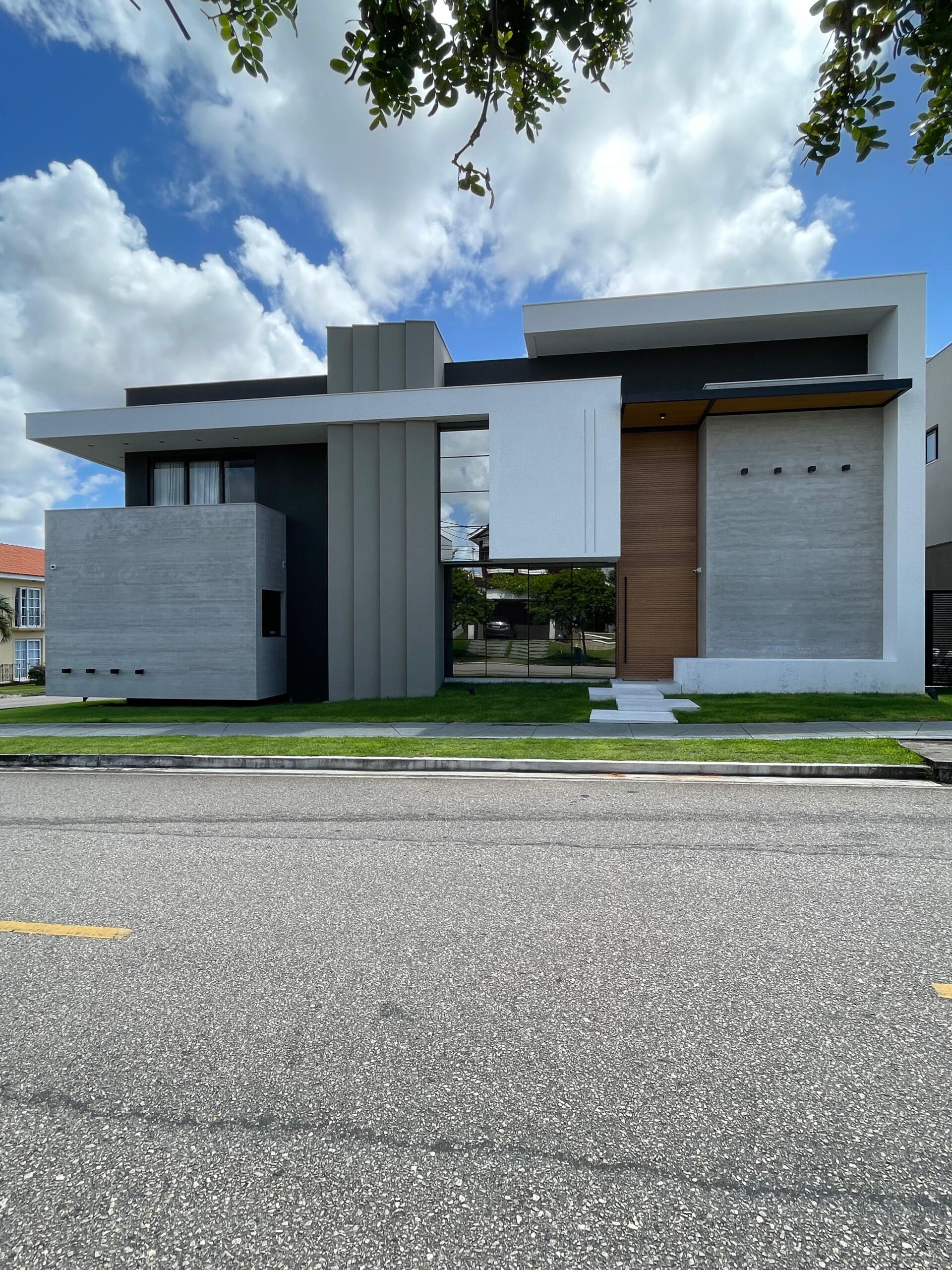 WhatsApp Image 2025-06-02 at 15.16.44 (1)